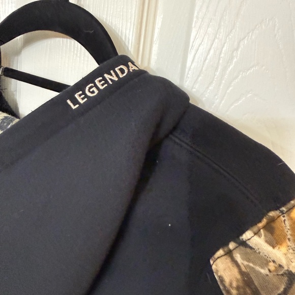 Boys youth medium legendary hoodie NWT - Picture 5 of 8